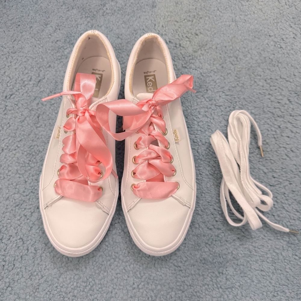Women’s Keds - 8